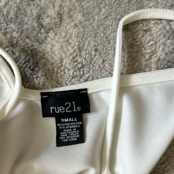 Romper - Picture 3 of 3